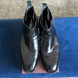 Very sporty ankle boots